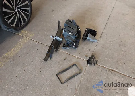 2024 Volkswagen Id.4 Awd Pro from USA, damaged, VIN 1V2DSPE88RC023555